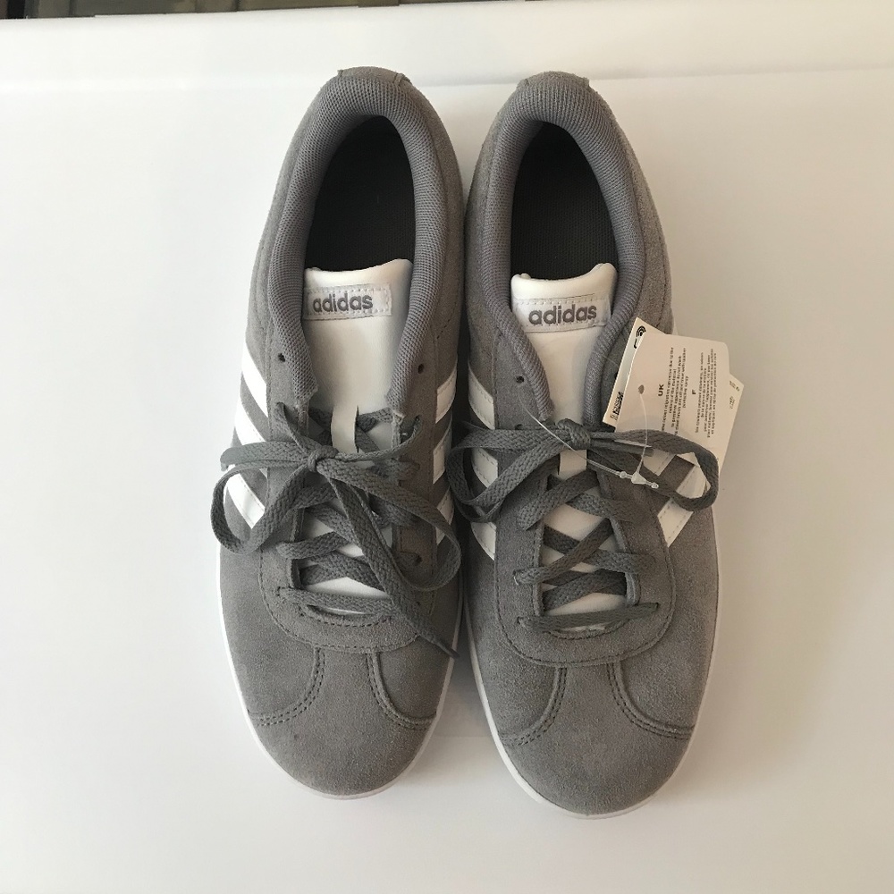 Adidas VL Court Suede Sneakers